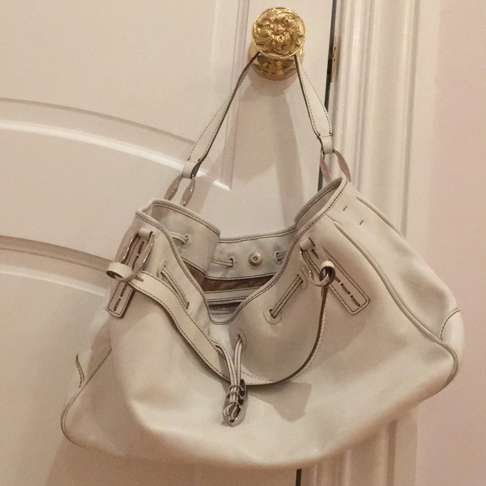 Tod’s French Italian leather medium size handbag